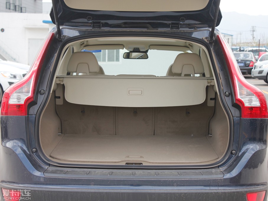 2012֠XC60(M) 2.0T T5 Ű