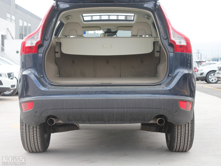 2012֠XC60(M) 2.0T T5 Ű