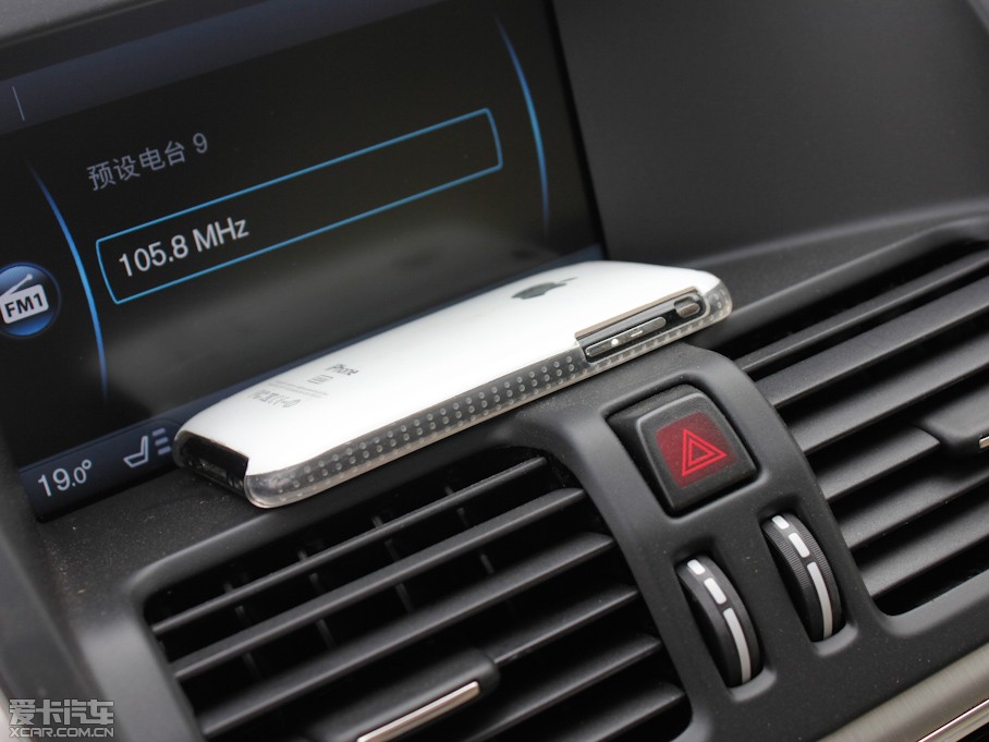 2012֠XC60(M) 2.0T T5 Ű