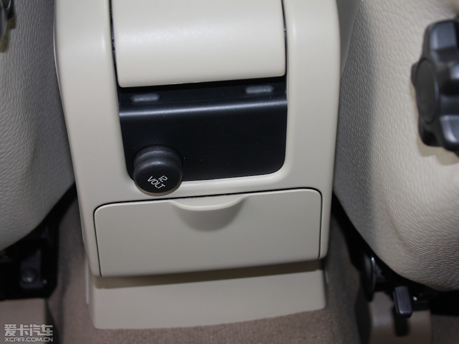 2012֠XC60(M) 2.0T T5 Ű