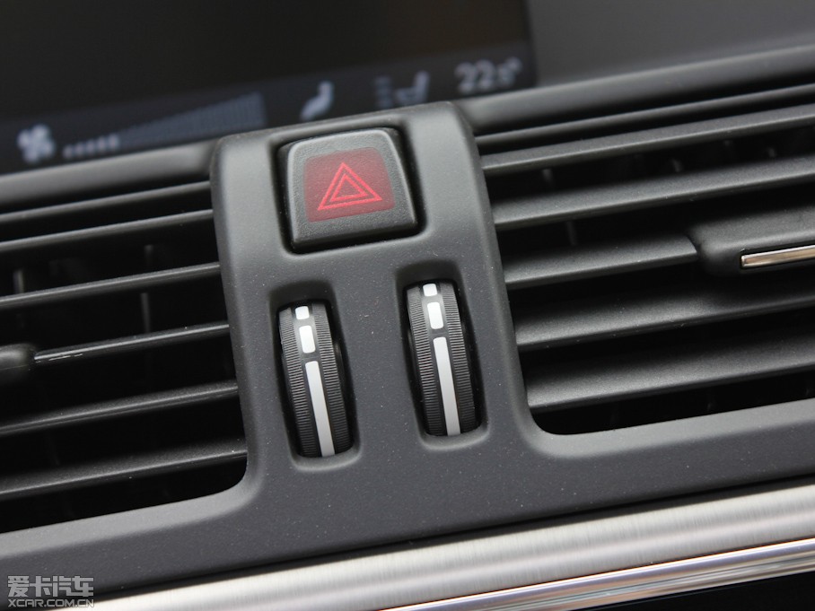 2012֠XC60(M) 2.0T T5 Ű