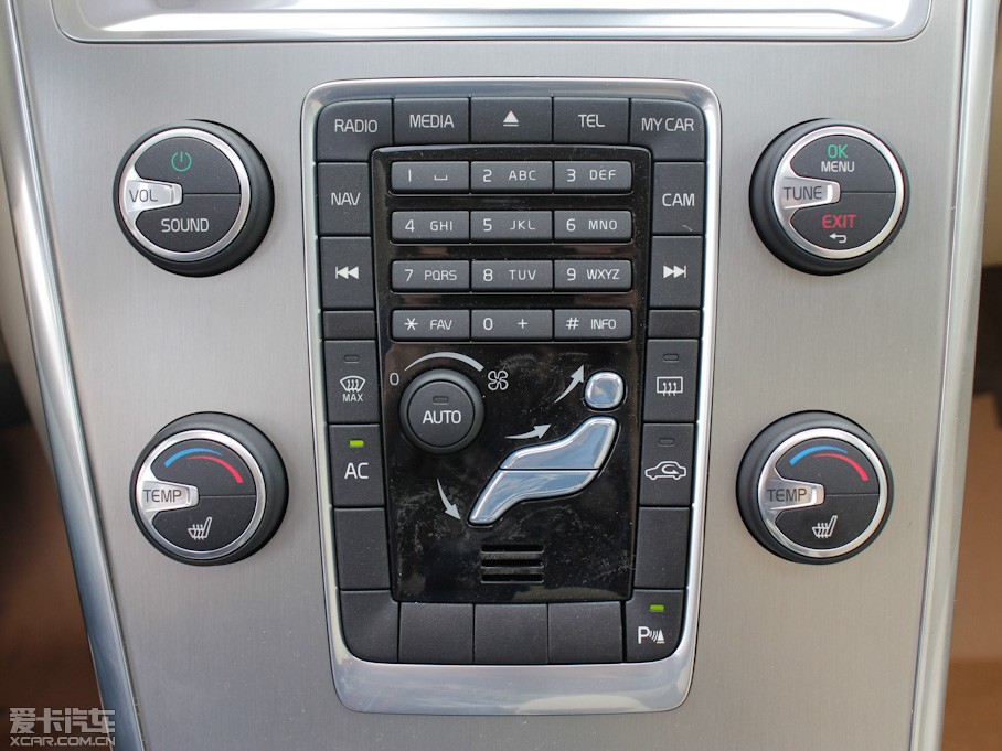 2012֠XC60(M) 2.0T T5 Ű