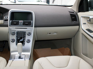 2012款3.0T T6 AWD舒适版 中控区