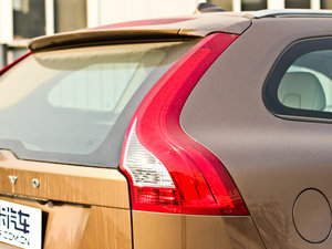 20123.0T T6 AWD\Ӱ ^