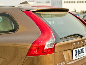 20123.0T T6 AWD\Ӱ ^