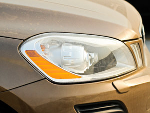 20123.0T T6 AWD\Ӱ ^