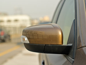 20123.0T T6 AWD\Ӱ ^