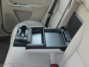 20123.0T T6 AWD\Ӱ g