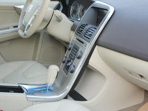 20123.0T T6 AWD\Ӱ g