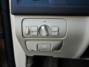 20123.0T T6 AWD\Ӱ п؅^