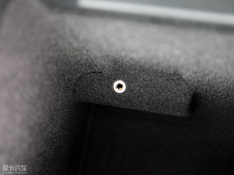 2012֠C30 2.0L Aktiv ń(dng)xb