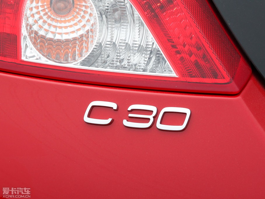 2012֠C30 2.0L Aktiv ń(dng)xb