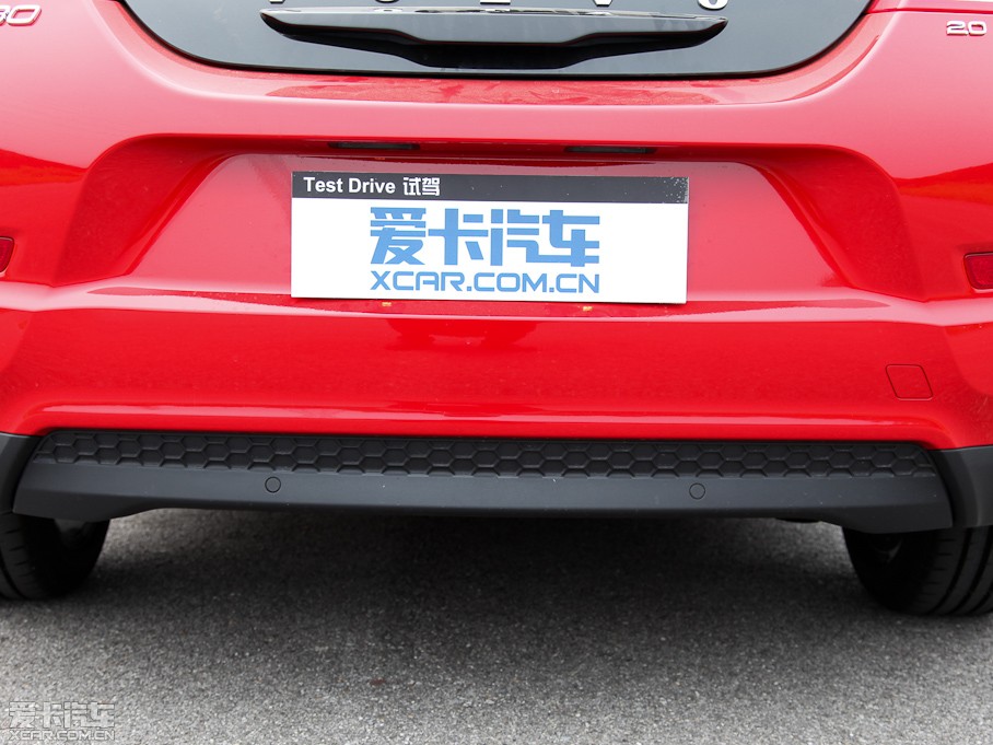 2012֠C30 2.0L Aktiv ńxb