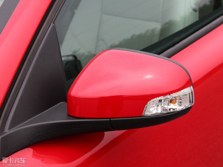 2012֠C30 2.0L Aktiv ńxb