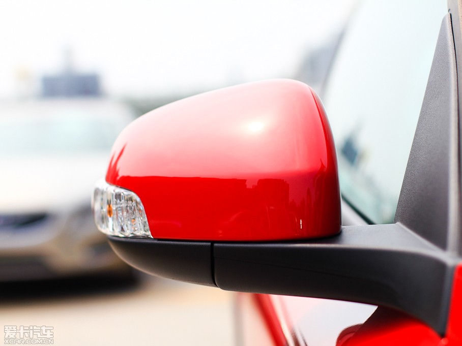 2012֠C30 2.0L Aktiv ńxb