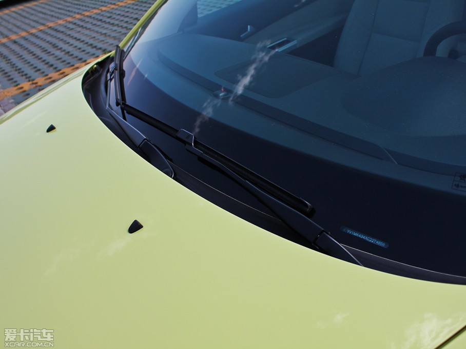 2012֠C30 2.0L Aktiv ńxb