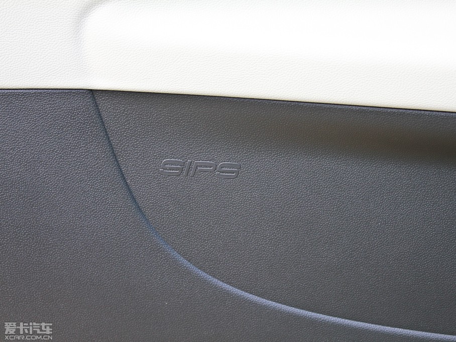 2012֠C30 2.0L Aktiv ńxb