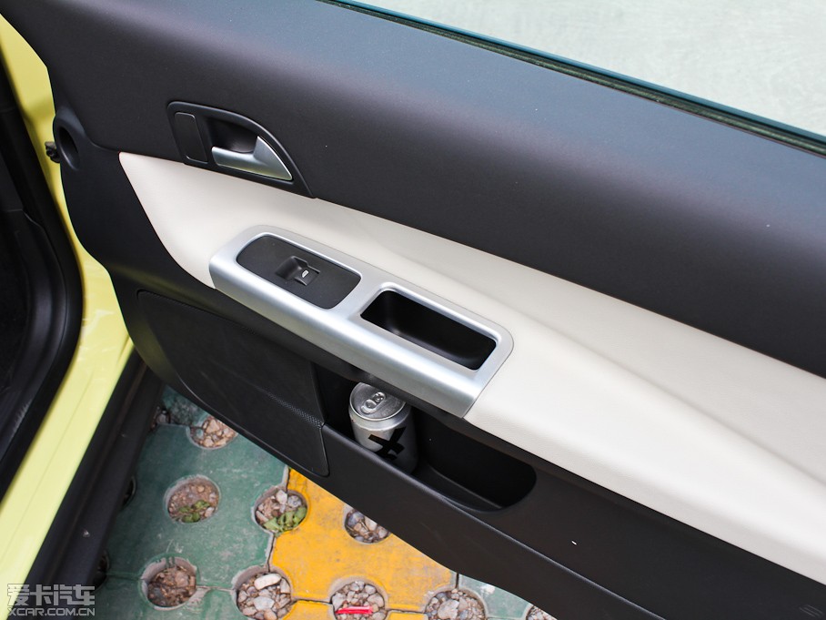 2012֠C30 2.0L Aktiv ń(dng)xb