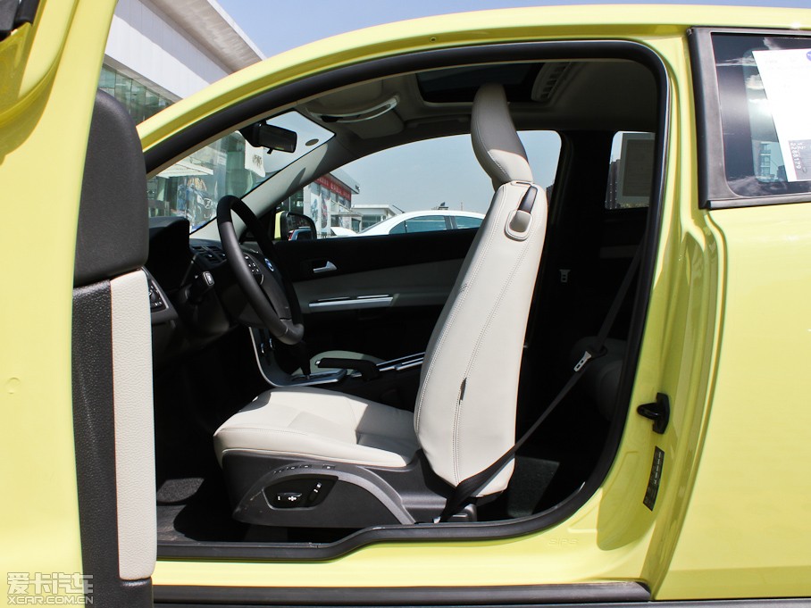 2012֠C30 2.0L Aktiv ń(dng)xb