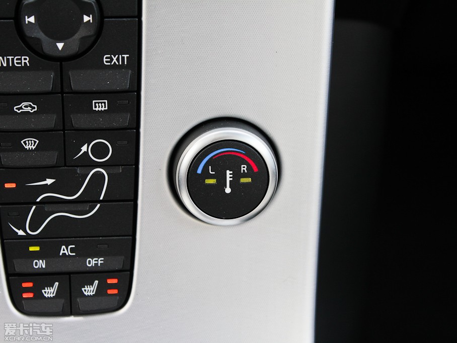 2012֠C30 2.0L Aktiv ńxb