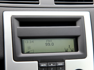 20122.0L Aktiv ńxb п؅^