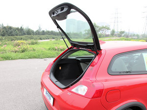 20122.0L Aktiv ńxb g