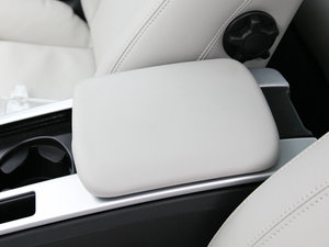 20122.0L Aktiv ń(dng)xb 