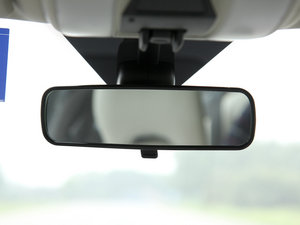 20122.0L Aktiv ńxb g