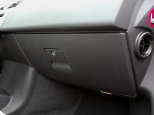 20122.0L Aktiv ńxb g