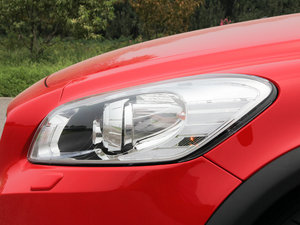 2012��2.0L Aktiv �ń��x�b �������^