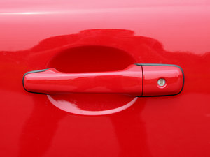 20122.0L Aktiv ńxb {T