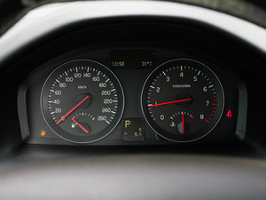 20122.0L Aktiv ńxb п؅^