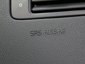 20122.0L Aktiv ńxb п؅^