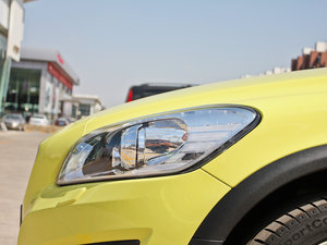 20122.0L Aktiv ńxb ^