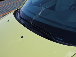 20122.0L Aktiv ńxb ^