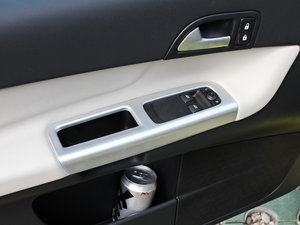 20122.0L Aktiv ńxb g