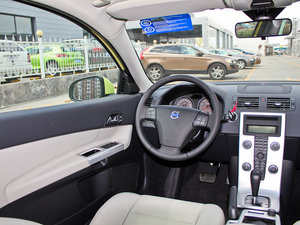 20122.0L Aktiv ń(dng)xb g