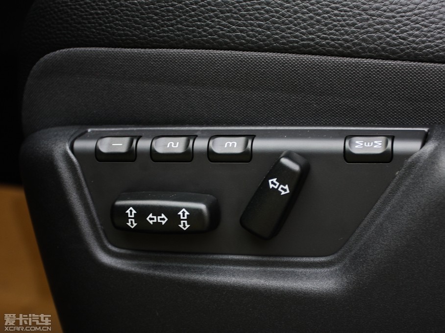 2012���֠���XC90 2.5T ���W���A��