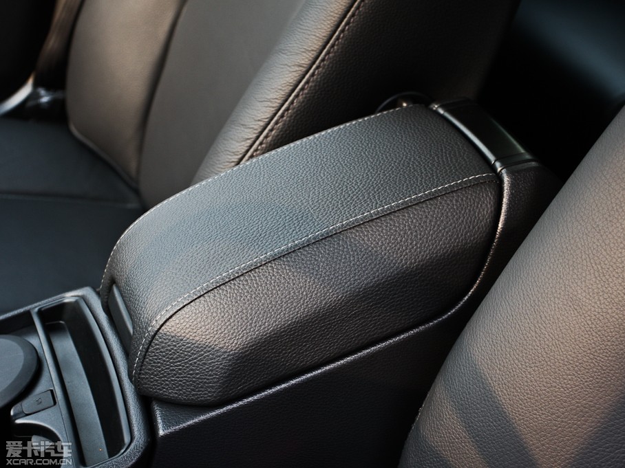 2012���֠���XC90 2.5T ���W���A��