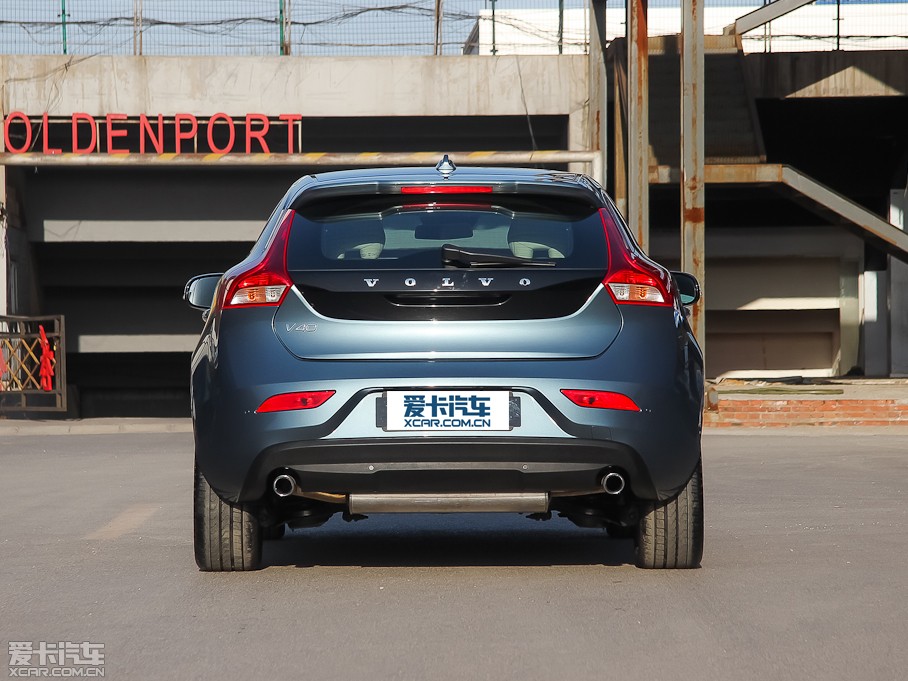 2013֠V40 2.0T Ű