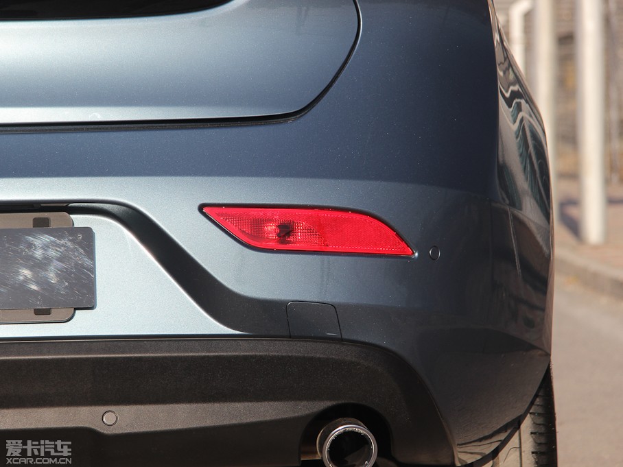 2013���֠���V40 2.0T ���Ű�