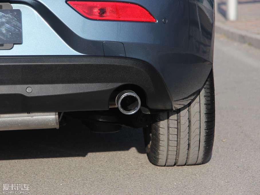 2013���֠���V40 2.0T ���Ű�