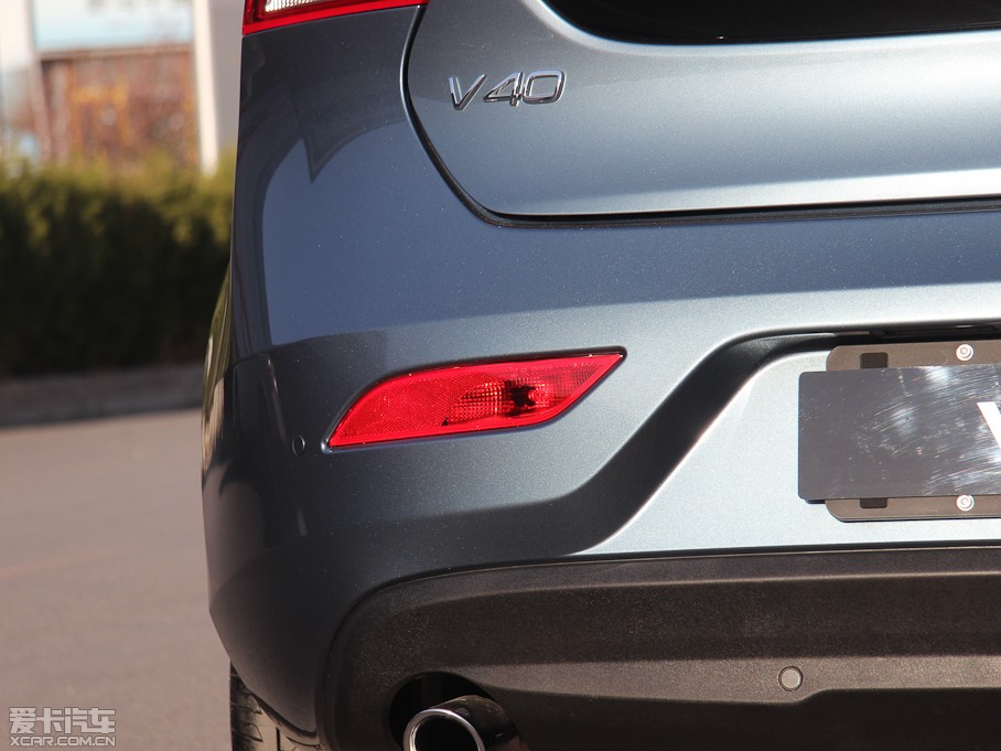 2013���֠���V40 2.0T ���Ű�