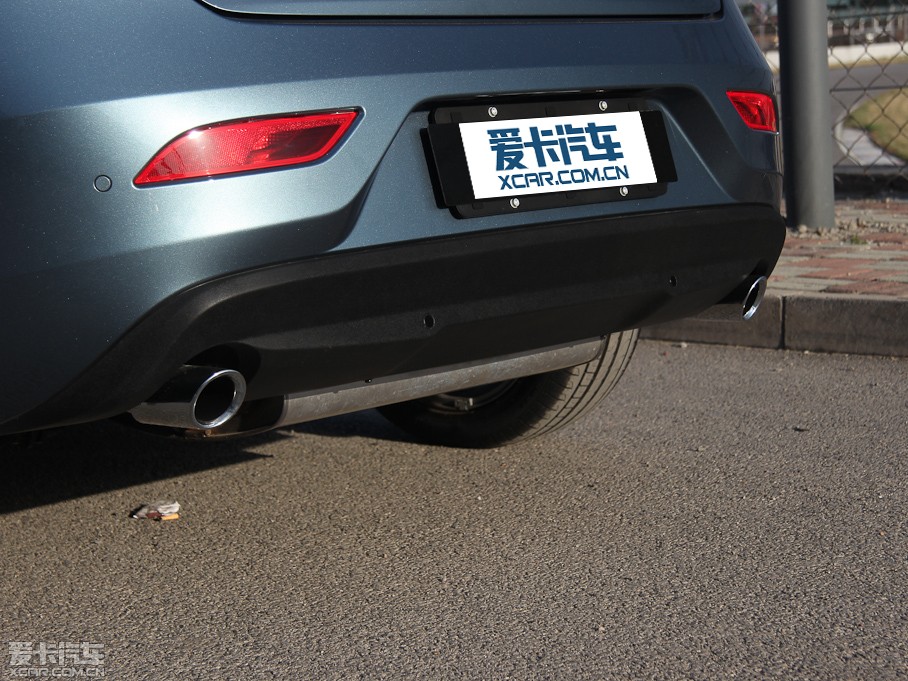 2013���֠���V40 2.0T ���Ű�