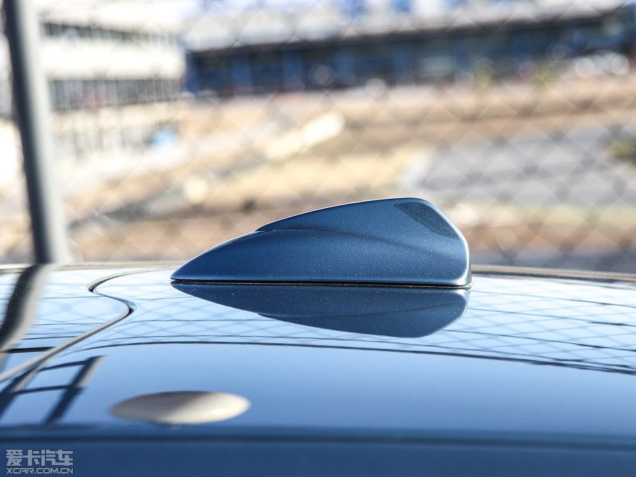 2013���֠���V40 2.0T ���Ű�