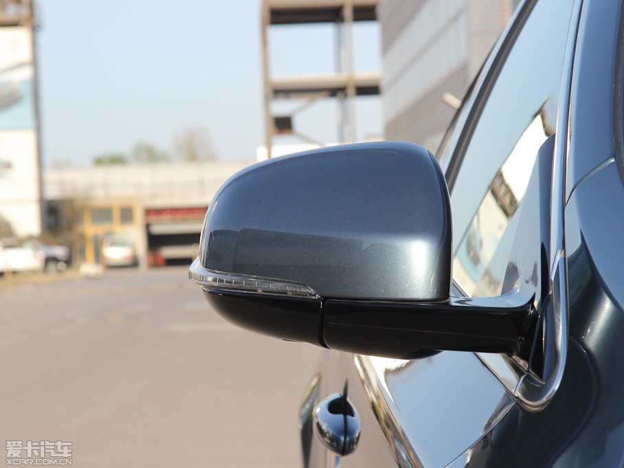 2013���֠���V40 2.0T ���Ű�