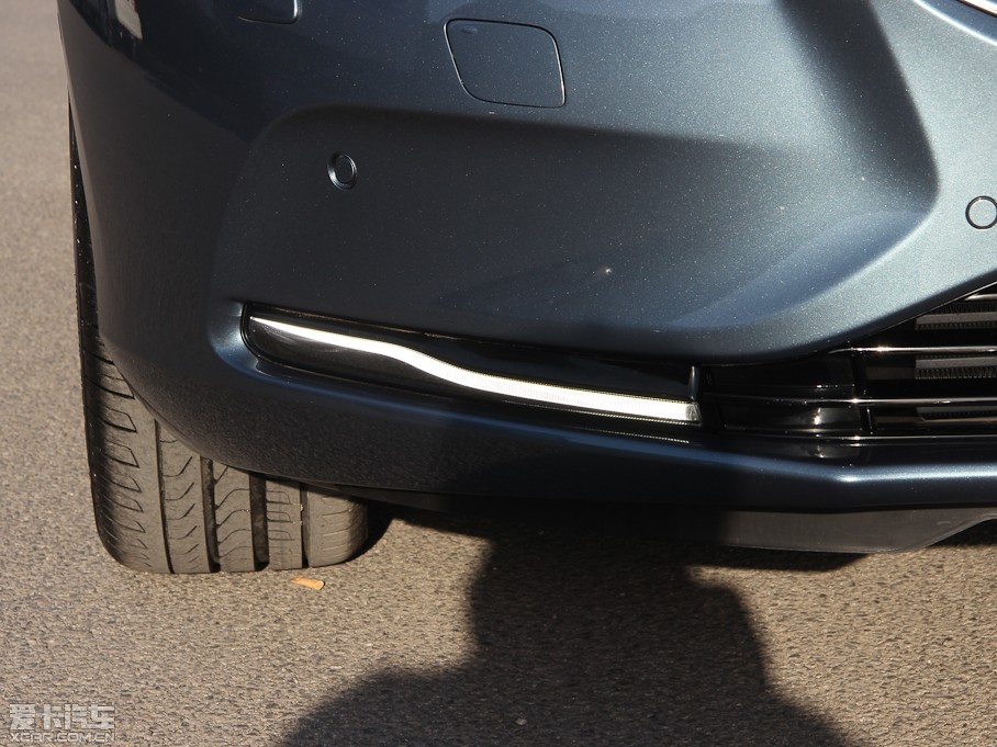 2013���֠���V40 2.0T ���Ű�