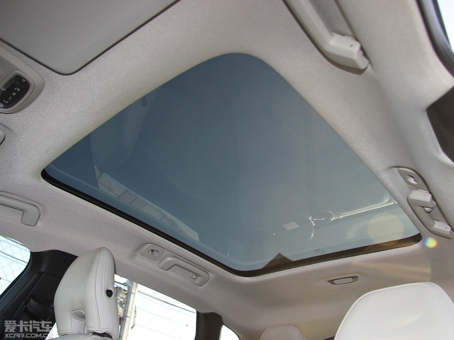 2013���֠���V40 2.0T ���Ű�