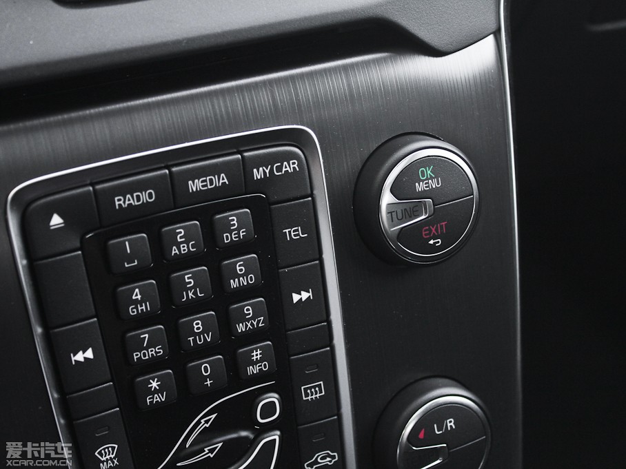 2013���֠���V40 2.0T ���ݰ�