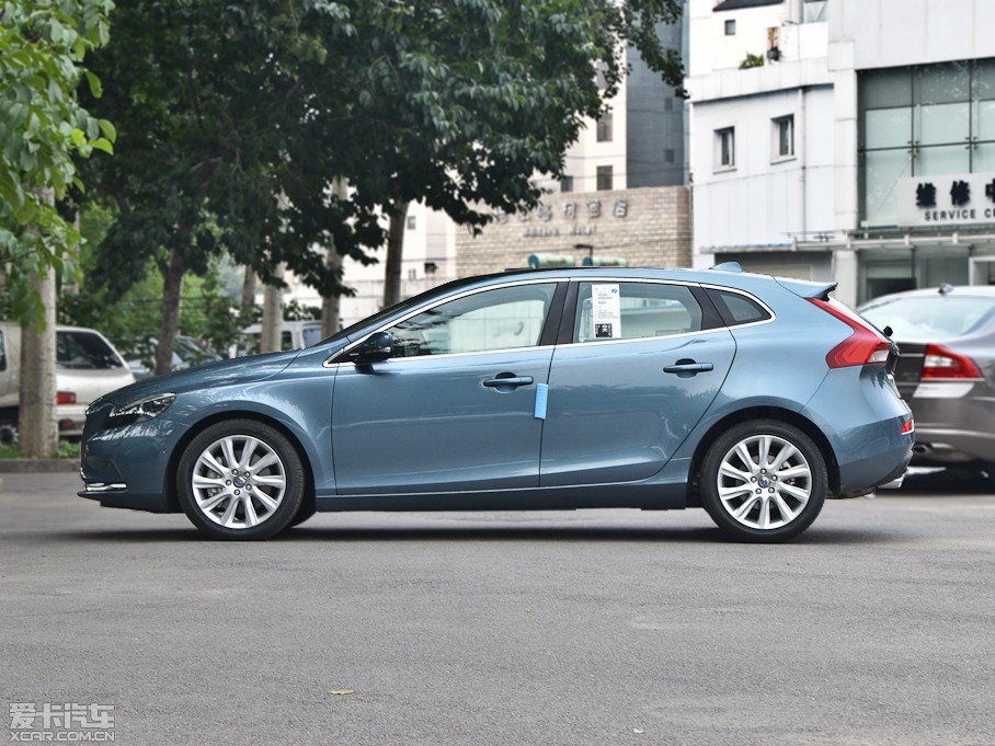 2014֠V40 2.0T Ű